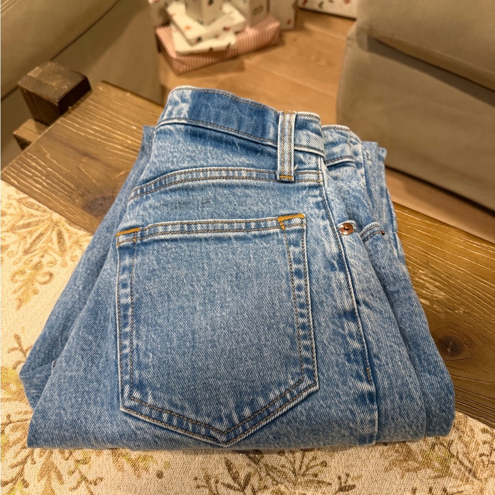 Abercrombie & Fitch A&F 90s Stright Ultra High Rise Curve Love Jeans 0